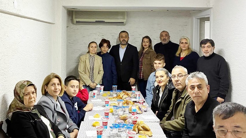 AK Parti Merkez İlçe’den Şehit ve Gazi Derneklerine İftar