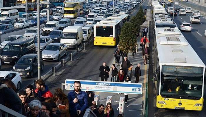 İstanbul’da ulaşıma ’miting’ ayarı