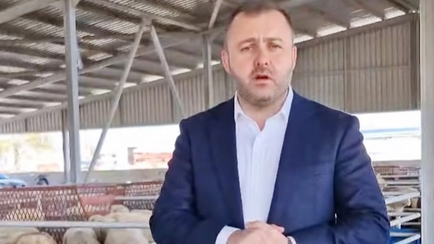 Ezine Belediyesi Yangın Mağduru Üreticilerin Yaralarını Saracak