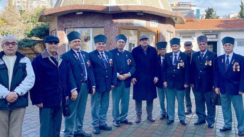 'Derneklerden Bir Araya Gelen Emekli Subaylar ve Gaziler, Pençe-Kilit Harekatı Şehitleri İçin Mevlit Düzenledi'
