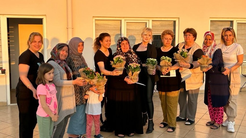 Başkan Gökhan Şehit Annelerinin Anneler Günü’nü Kutladı