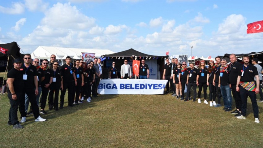 Biga Belediyesi Antalya Yörük Türkmen Festivali'nde Adından Söz Ettirdi 