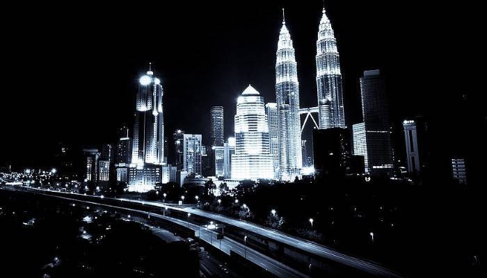 İklim Değişikliği İçin 244 Binanın Işıkları Kapatılacak