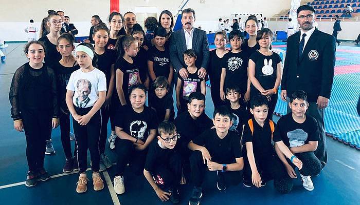 Karate müsabakaları Çanakkale’de yapıldı