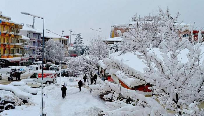 Yenice’de kar kalınlığı 1 metre!