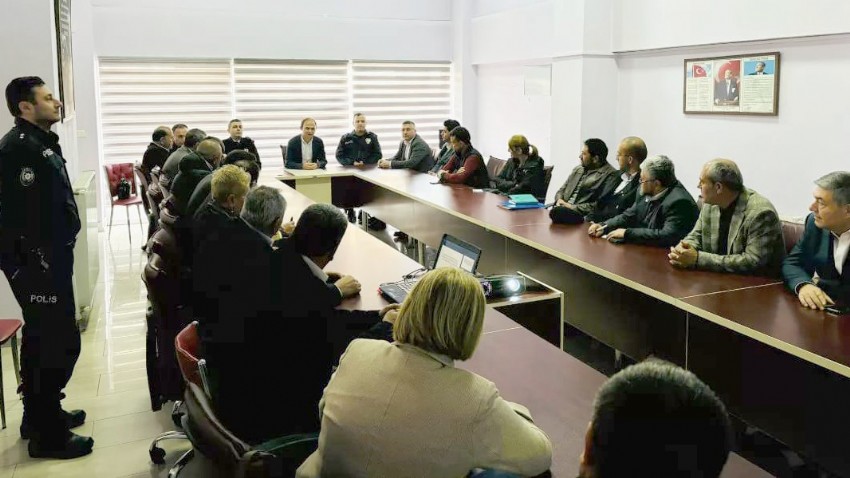 Ayvacık Kaymakamlığı Seçim Güvenliği Toplantısı Düzenledi