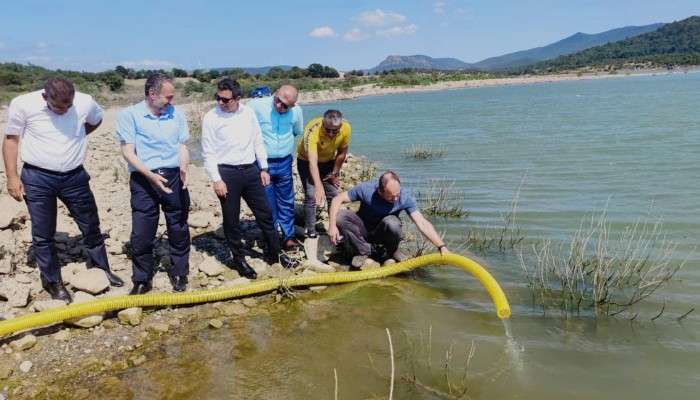 Su kaynaklarına balık bıraktılar