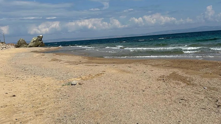 Aksaz Halk Plajı Temizliğiyle Tatilcilerin Gözdesi