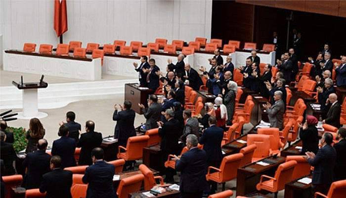 Başkanlık sistemi teklifinin Meclis’e geliş zamanı belli oldu