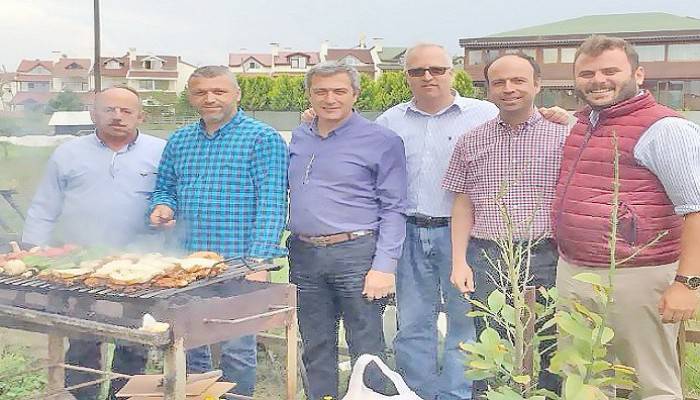 Memleketine Gitti 