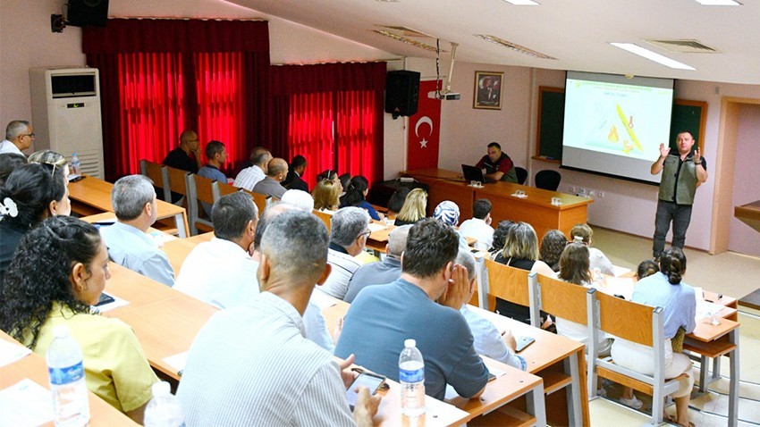 ÇOMÜ’de Orman Yangınları Bilinçlendirme Eğitimi Gerçekleştirildi