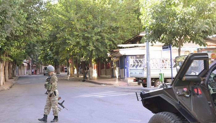 Siirt'te teröristler çembere alındı