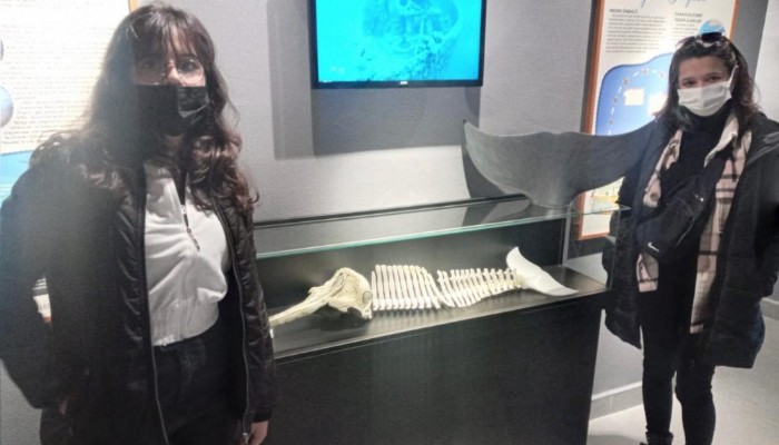 Öğrenciler gezerek kentin değerlerini tanıyor