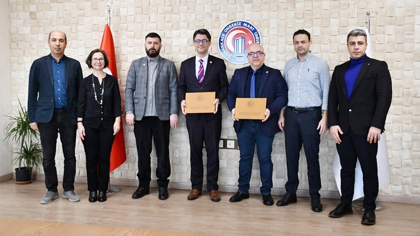 ÇOMÜ İle İran  KMSU Üniversitesi Arasında İş Birliği  Protokolü İmzalandı