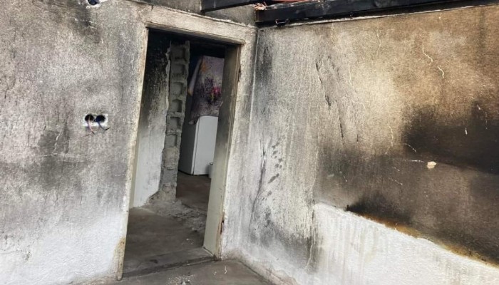 BİGA’NIN AMBAROBA KÖYÜ'NDE KORKUTAN EV YANGINI