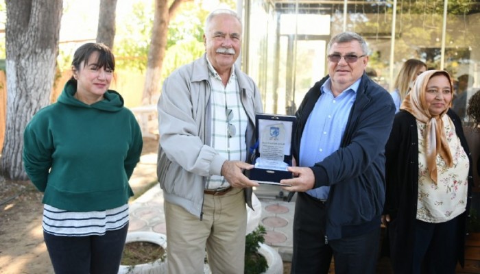 Emekliye Ayrılan Hayrettin Yılmaz’a Mesai Arkadaşlarından Teşekkür