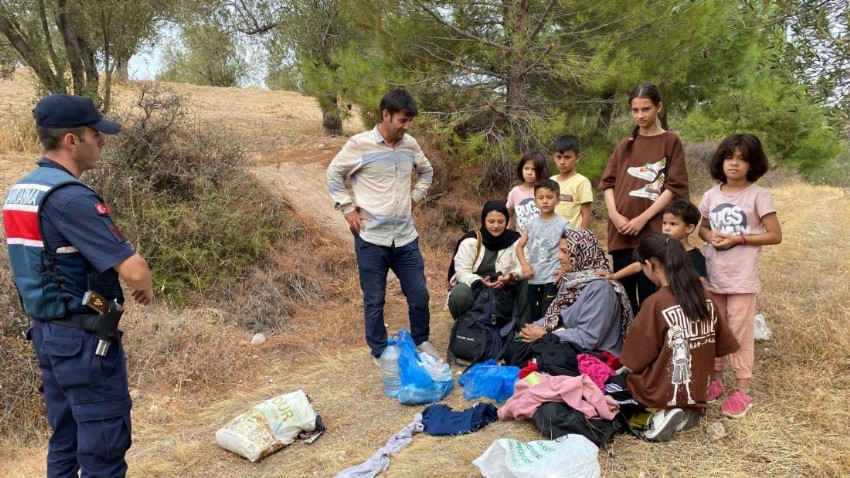 Ayvacık'ta 22 Afgan Uyruklu Göçmen Yakalandı