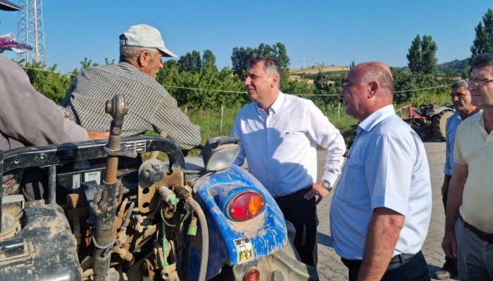 İKİ LİRAYA ŞEFTALİ VAR NE ALICI VAR, NE DE İHRACAT!