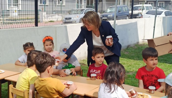 Atam Kreşten Okul Dışarıda Etkinliği