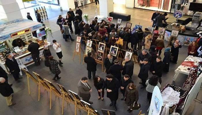 Biga’da butik sergi açıldı