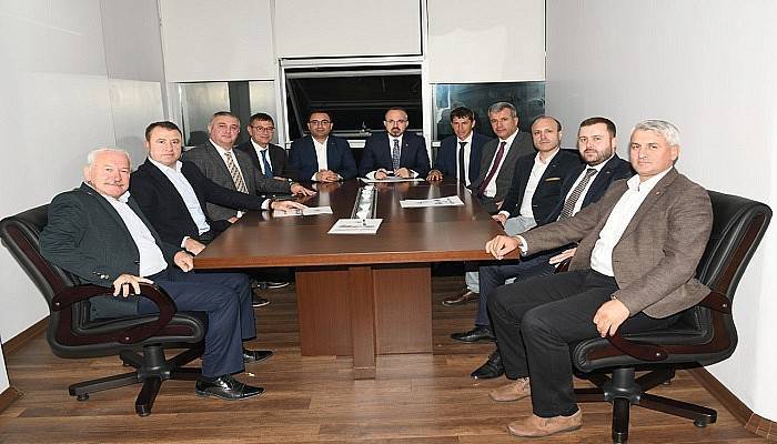Turan, Belediye başkanları ile birlikte toplantı yaptı