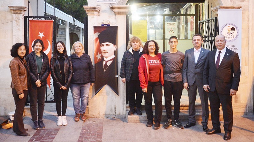Atatürk adına mevlit okutuldu