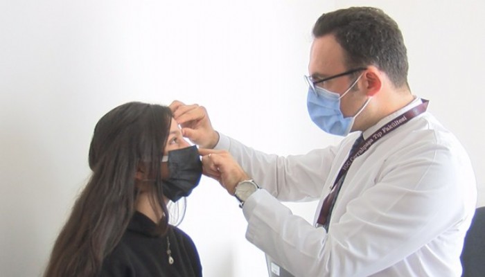 Romatizma Hastalarında Körlük Riski; Hastaların Yarısı Düzenli Göz Takiplerine Gitmiyor (VİDEO)