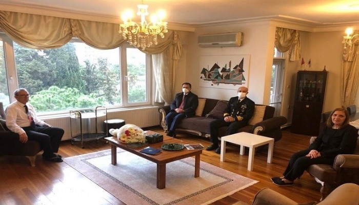 Dumlupınar şehidinin oğluna ev ziyareti