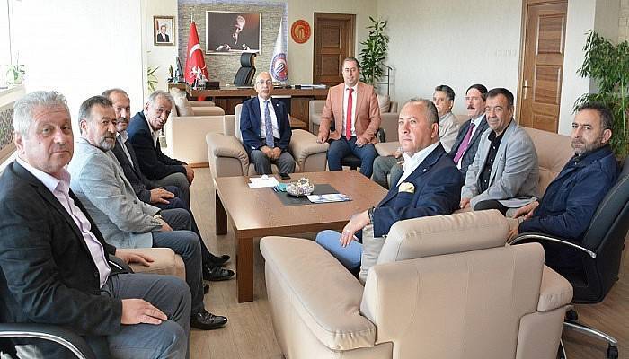 Çanakkale Esnaf ve Sanatkârlar Odaları Birliği’den Rektör Prof. Dr. Sedat Murat’a Ziyaret