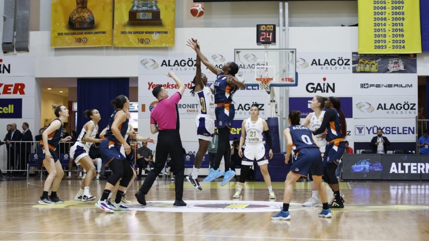 Fenerbahçe Kadın Basketbol Takımı, finalde avantaj peşinde
