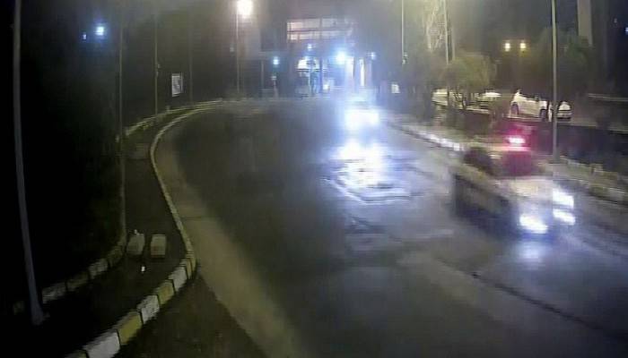 Nefes kesen hırsız-polis kovalaması kamerada