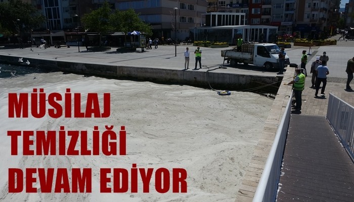 Çanakkale Boğazı’nda bugün de müsilaj temizliği devam ediyor