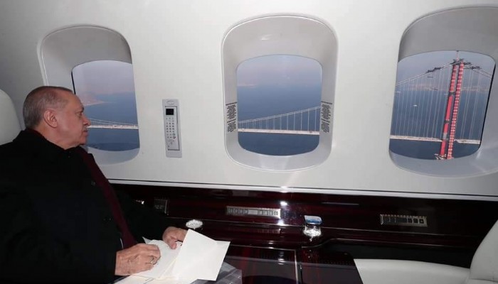 Cumhurbaşkanı Erdoğan, Çanakkale Köprüsünü havadan inceledi