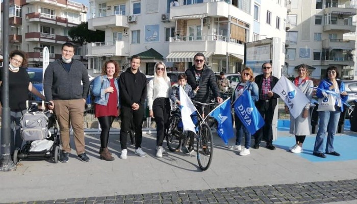 Bisiklet turu ile çevre sorunlarına dikkat çektiler