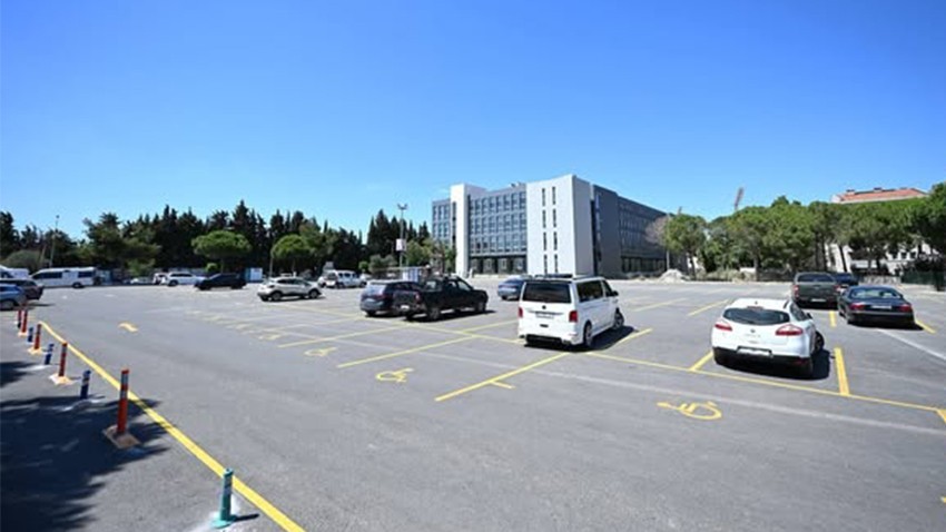 Çanakkale Belediyesi Yeni Açık Otoparkı Hizmete Girdi