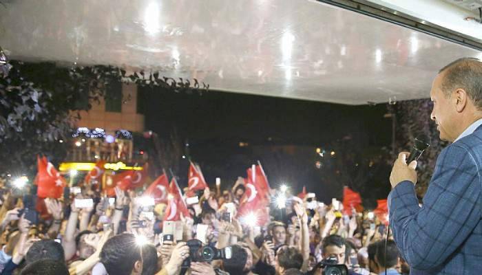 Cumhurbaşkanı Erdoğan: “Çanakkale köprüsünün ihalesi yapılacak”