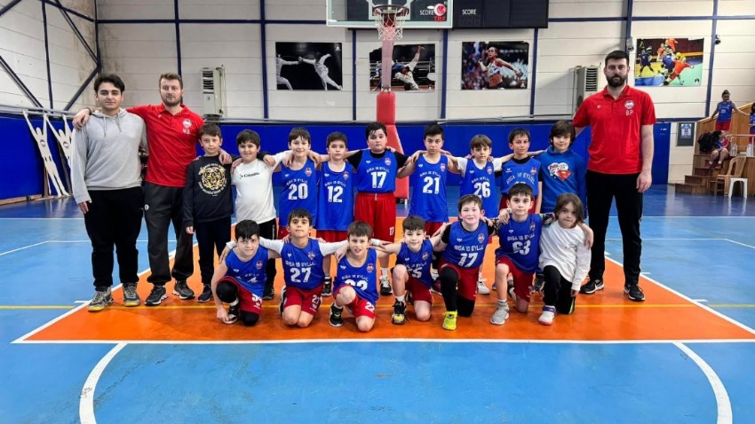 Biga U9 Basketbol Takımı İlk Resmi Maçında Gurur Verdi