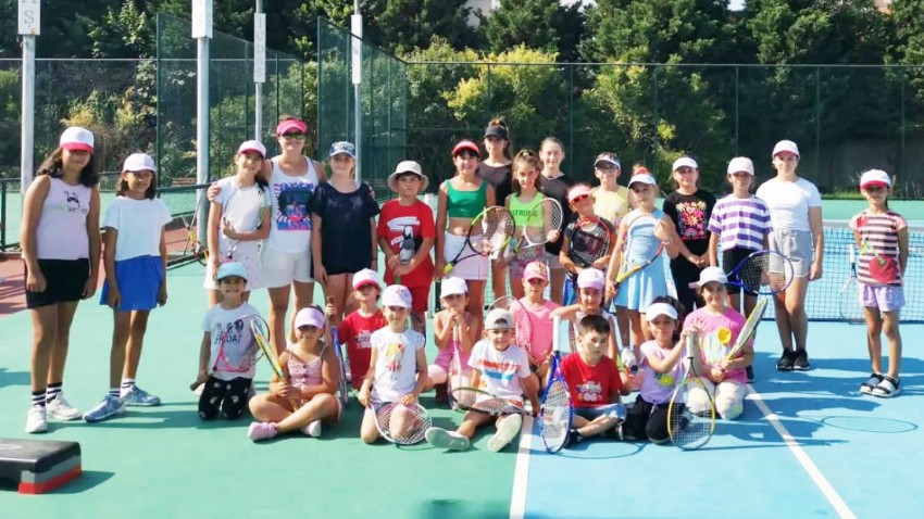 Tenis Yaz Okuluna Yoğun İlgi