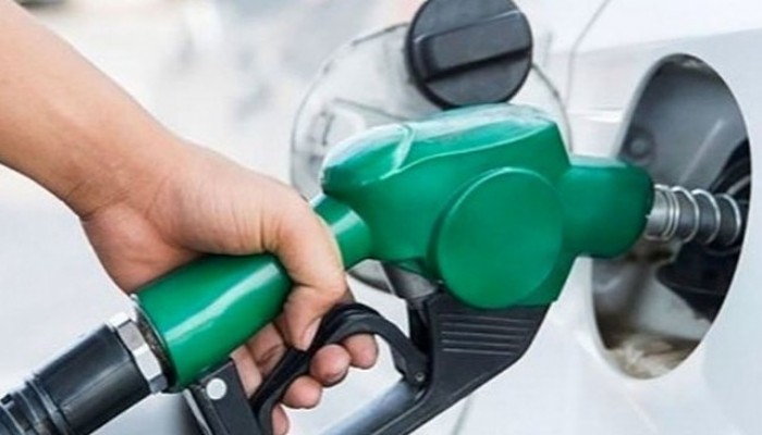 BU GECE YARISINDAN İTİBAREN MOTORİNE 1,10 TL, BENZİNE 62 KURUŞ ZAM BEKLENİYOR