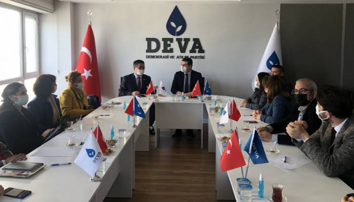 Ural’dan DEVA Partisi’ne ziyaret