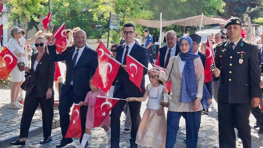 Bozcaada’nın Kurtuluşu’nun 102. Yılı coşkuyla kutlandı