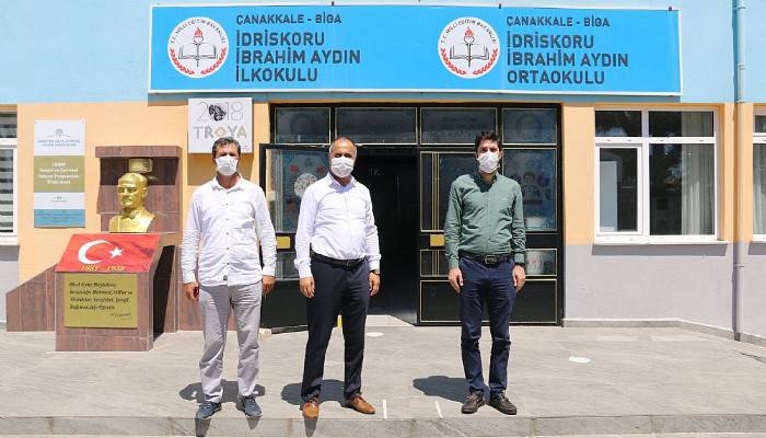 MÜDÜR BİLEN’DEN YENİ ATANAN MÜDÜRE ’HAYIRLI OLSUN’ ZİYARETİ