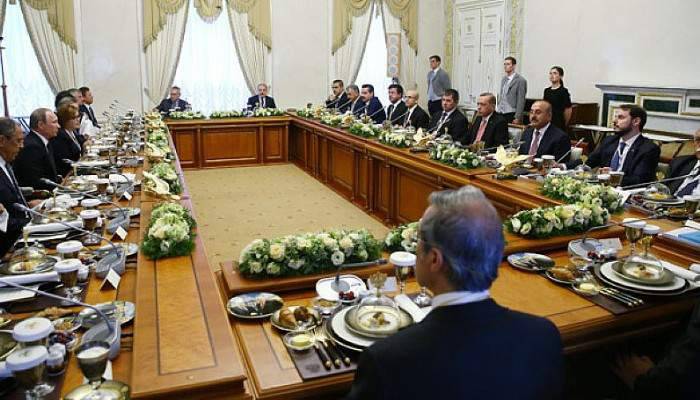 Erdoğan ve Putin’in yemeğinde dikkat çeken ayrıntı