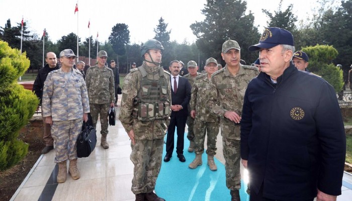 Akar ve TSK Komuta Kademesi Rüzgâr Alayı’nda! (VİDEO)