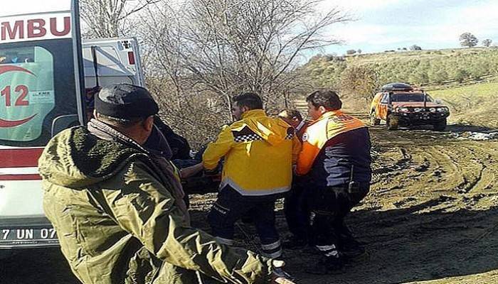 Dere yatağında mahsur kaldı! Sağ salim kurtarıldı...