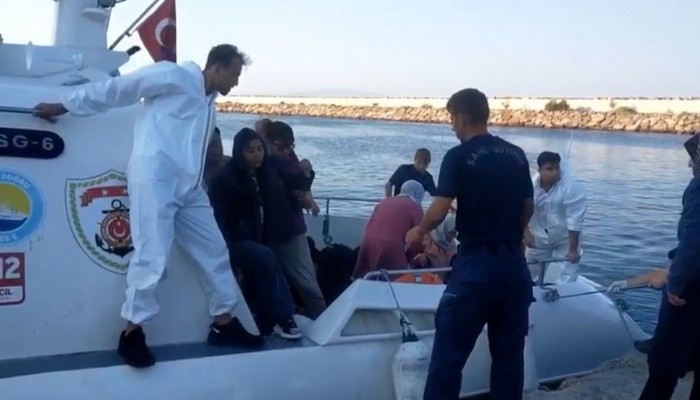 Ayvacık açıklarında 17 kaçak göçmen kurtarıldı 