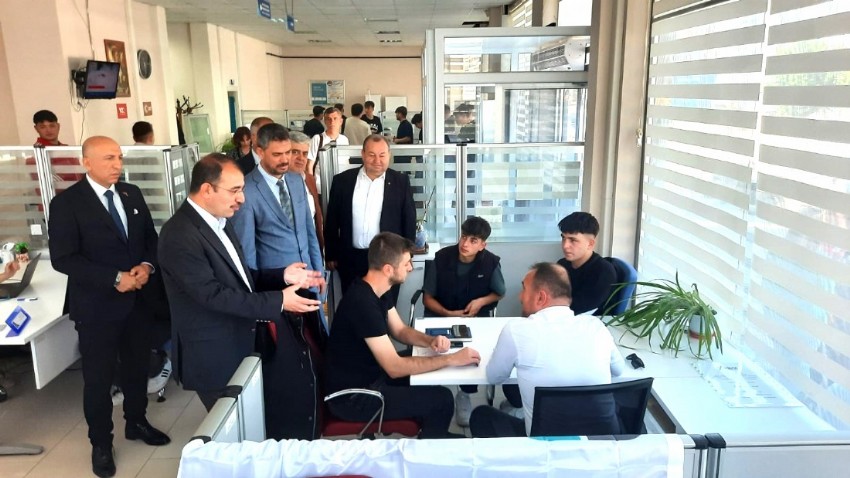 Biga’da “İlk İş Görüşmem, İlk İşim” Projesi Hayata Geçti