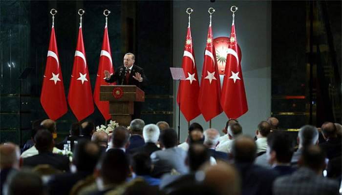 Cumhurbaşkanı Erdoğan'ın esnaf iftarında dikkat çeken ayrıntı