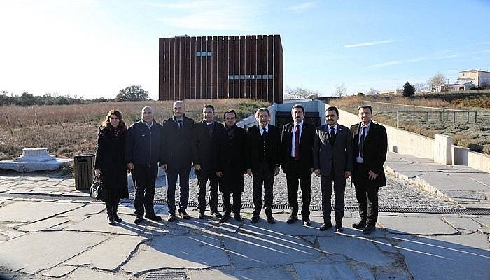 Bakan Yardımcısı Demircan’dan Troya Müzesi'ne Ziyaret