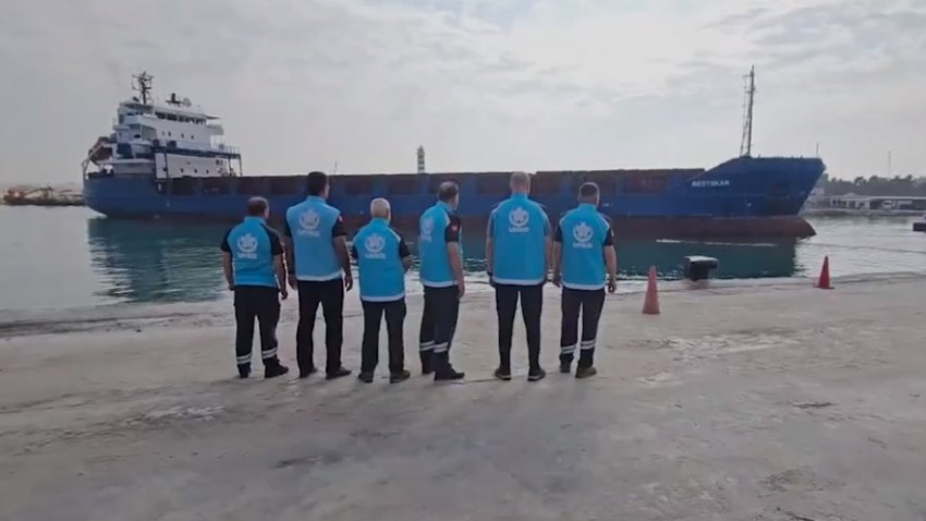  Türkiye'nin yardım gemisi Mısır'a ulaştı 